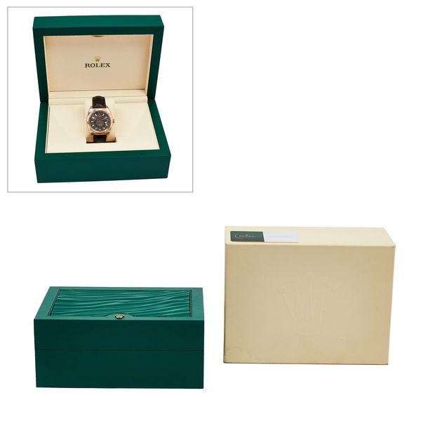 Rolex Sky-Dweller 326135